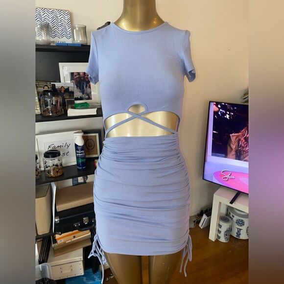 Bodycon ribbed T-shirt dress cut outs across the waist line Adjustable gathers - Picture 5 of 7